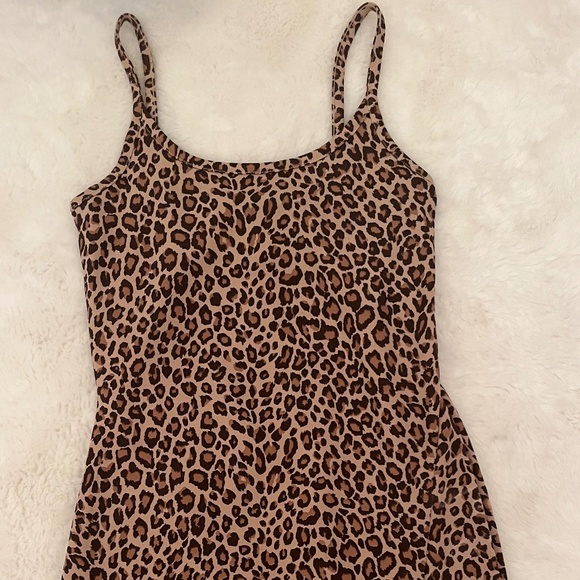 Pretty little thing brown leopard print dress - Picture 3 of 6